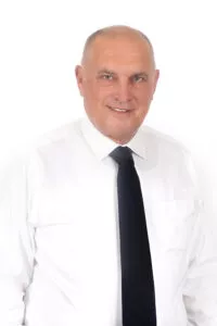 תמונה של עו״ד ונוטריון אהוד פורת
